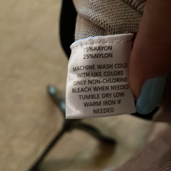 SWEATER SIZE L - Picture 5 of 6